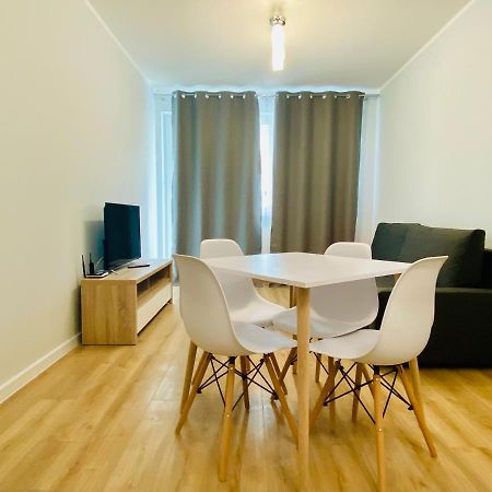 שצ'צ'ין Apartment Insat IV מראה חיצוני תמונה