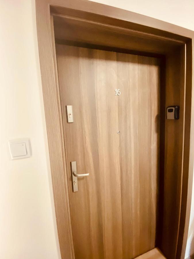שצ'צ'ין Apartment Insat IV מראה חיצוני תמונה