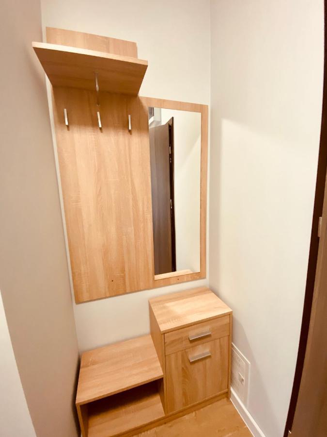 שצ'צ'ין Apartment Insat IV מראה חיצוני תמונה