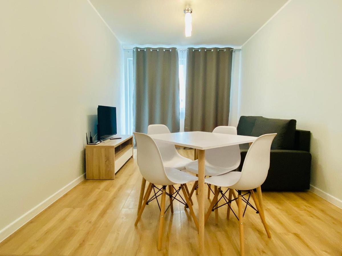 שצ'צ'ין Apartment Insat IV מראה חיצוני תמונה